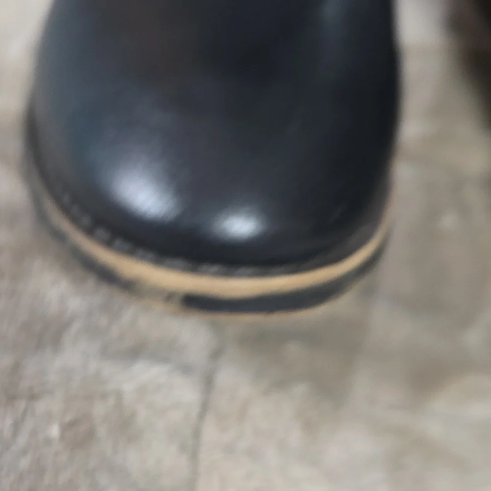 Kenneth Cole Downtown Straps Girls Tall Boots Black Zips Buckle Accents Sz 4 EUC